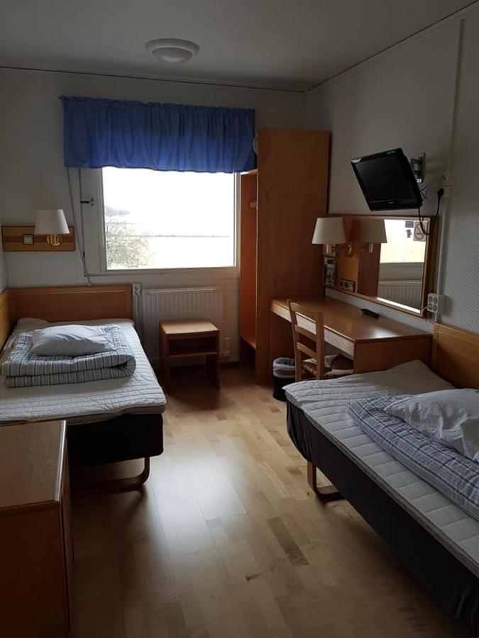 Haknaes Vandrarhem Järna Buitenkant foto